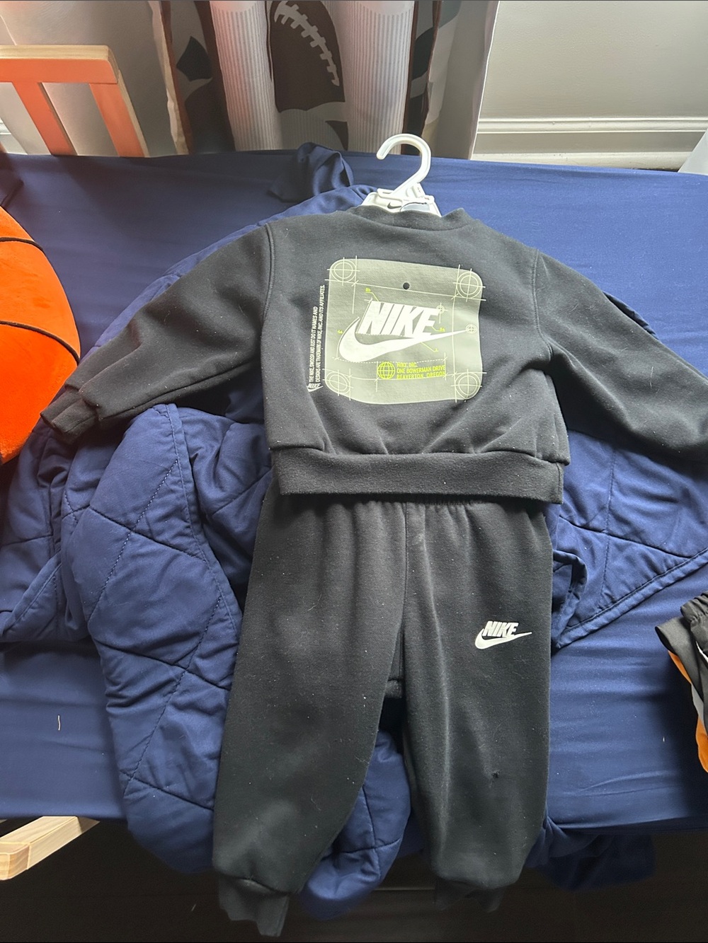 Nike Black Kids Sweatpants & Joggers Set with White Swoosh